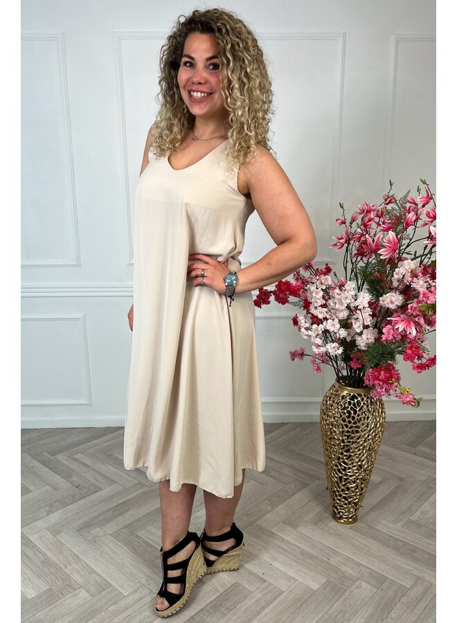 Curvy Midi Sleeveless Dress - Beige