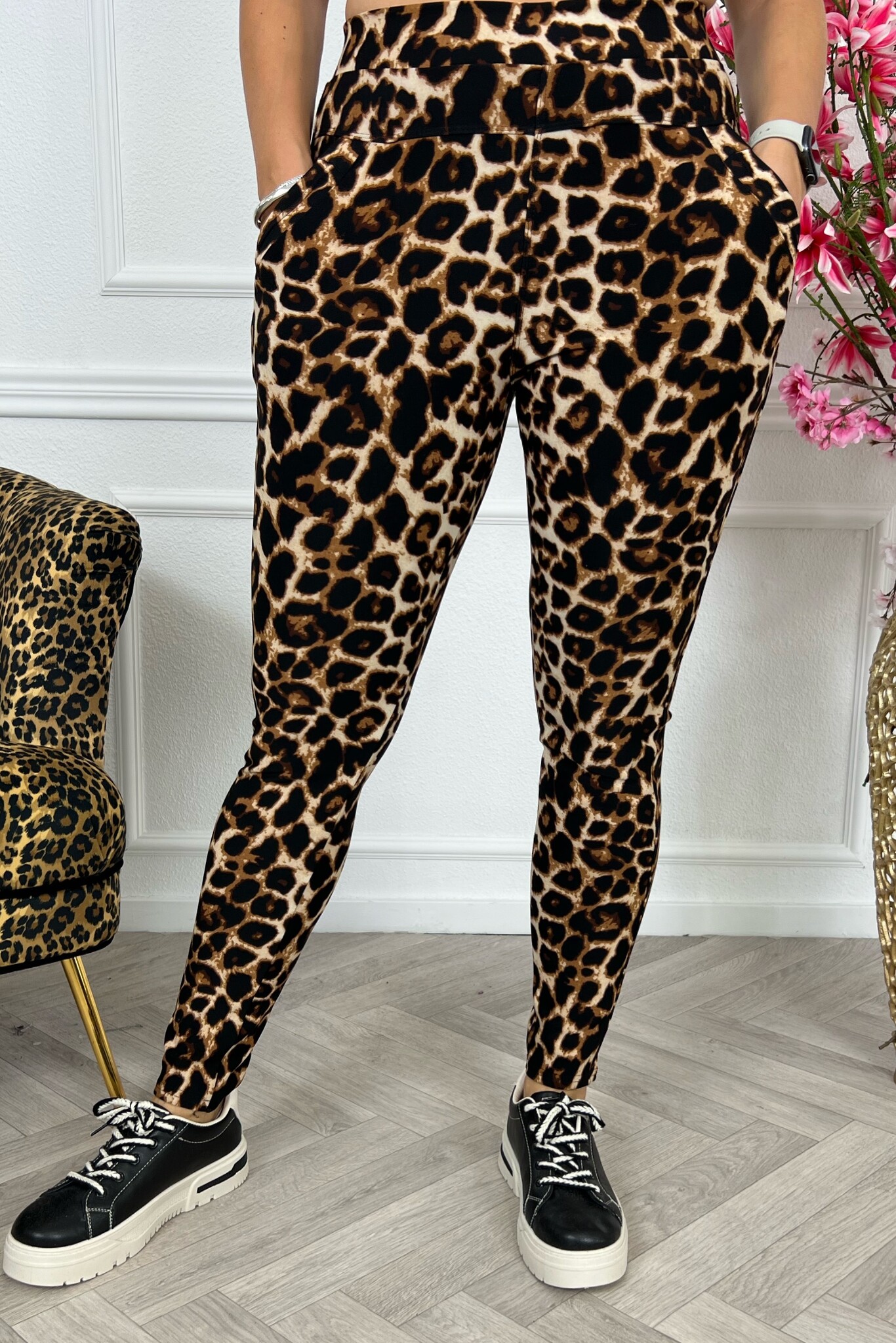 Curvy Comfy Pants - Leopard - Lots of Goodies