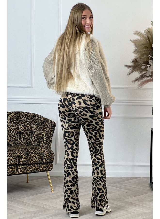 Soft Flare  Leopard - Camel/Black