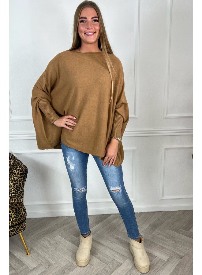 Curvy Bat Sleeves Sweater - Camel