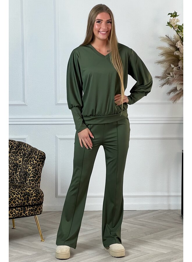 Travel Line Flare Pants - Armygreen