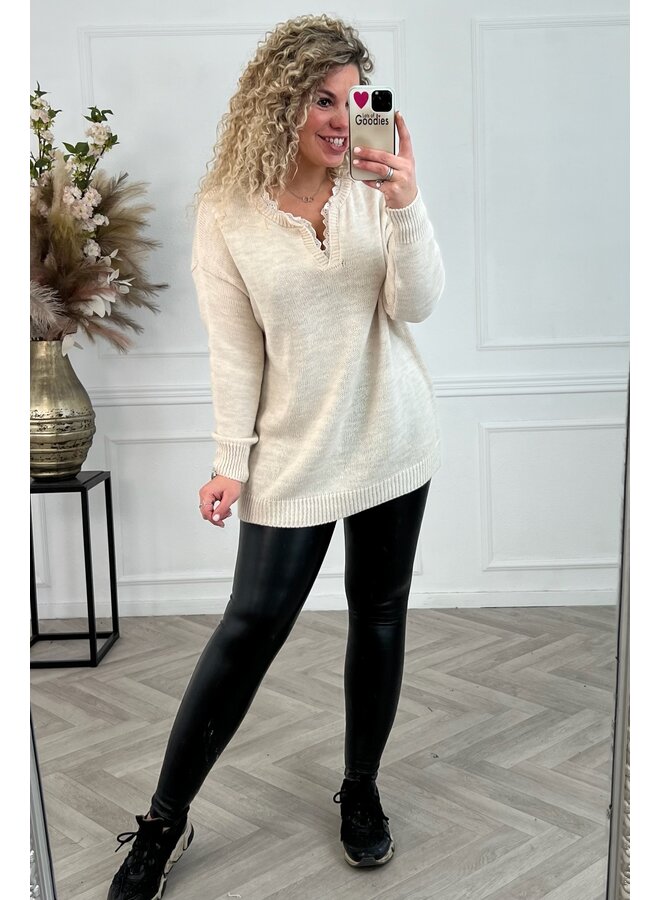 Sweet Broderie Sweater - Beige