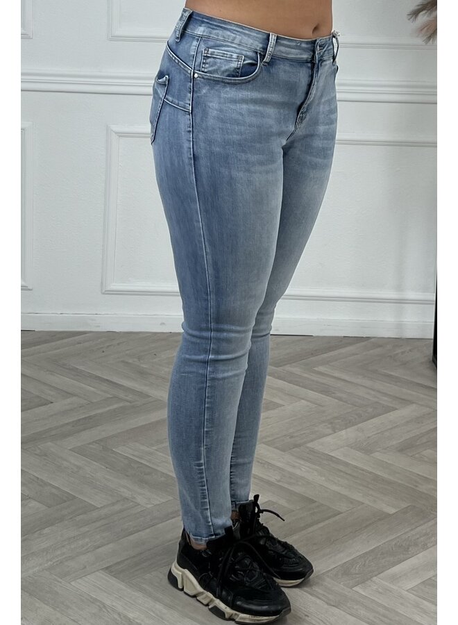 Basic Curvy Jeans - Light Blue