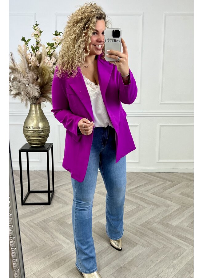 Curvy Sophie Blazer - Magenta