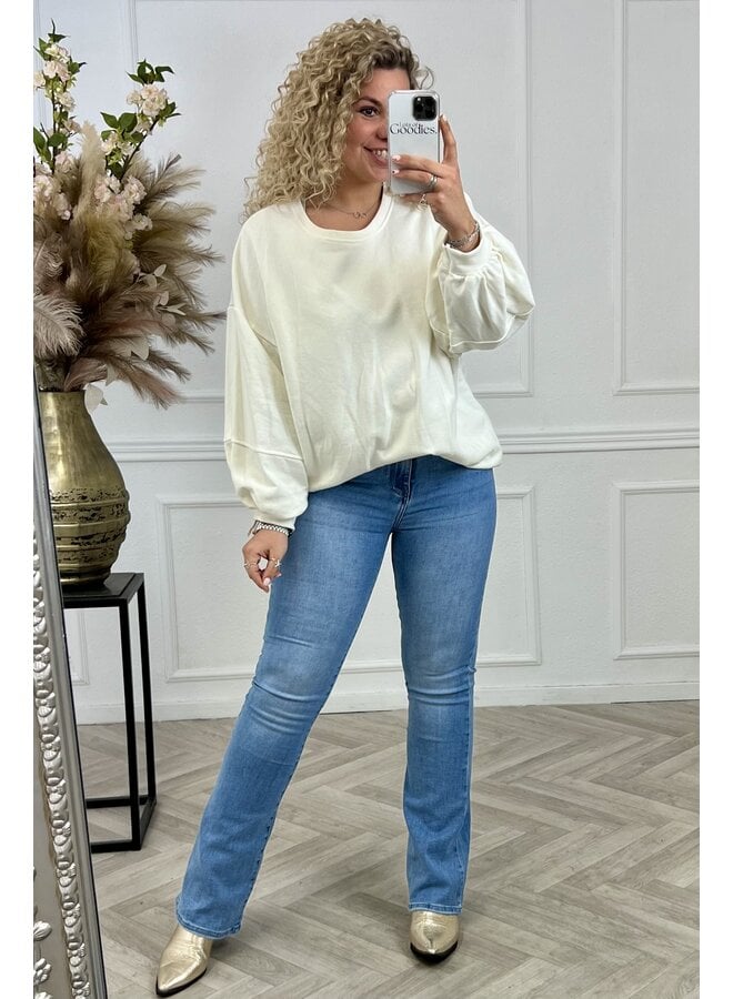 Basic Lola Sweater - Creme