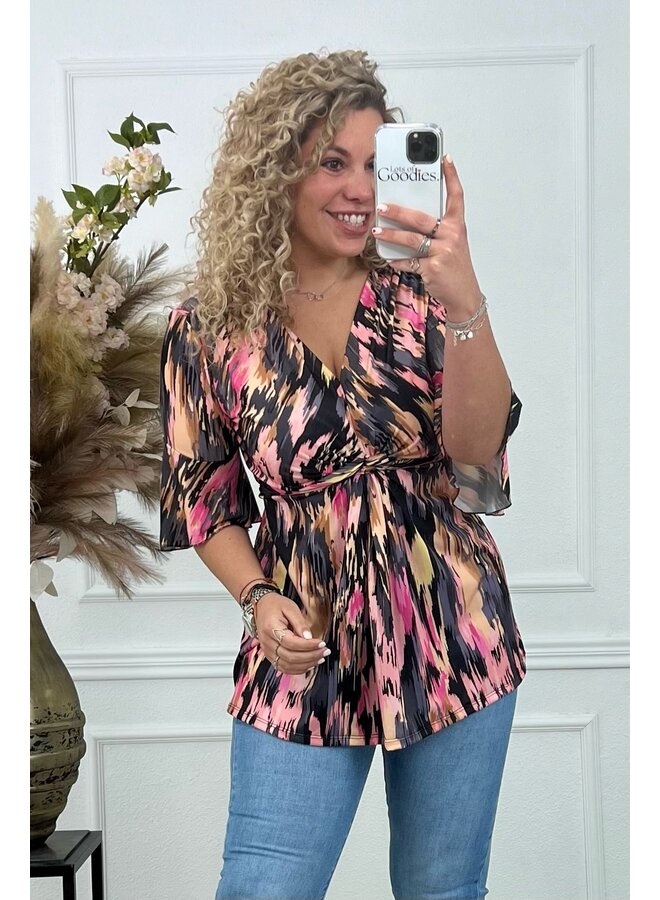 Curvy Knotted Striped Top - Black/Pink