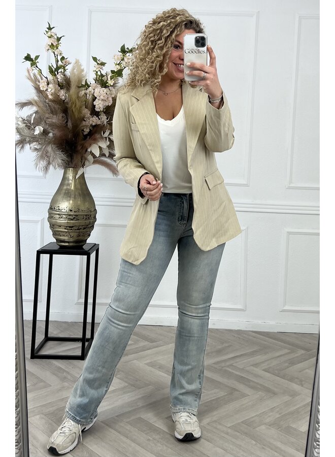 Curvy Lucy Striped Blazer - Beige/White