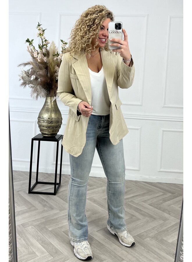 Curvy Lucy Striped Blazer - Beige/White