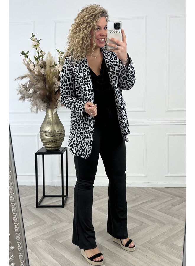 Curvy Sophie Blazer - Leopard Grey/Black