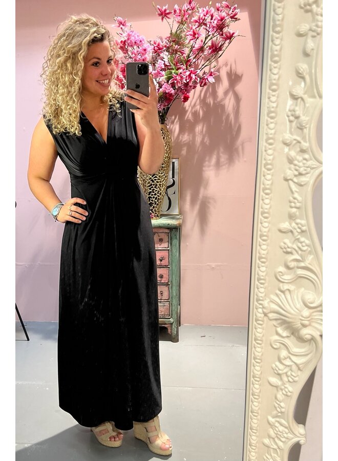 Maxi Curvy Knotted Dress - Black