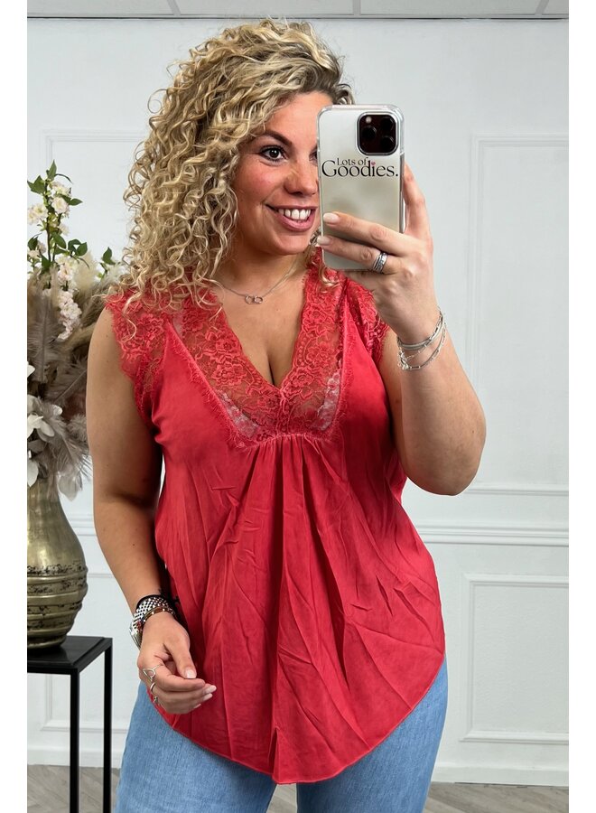 Curvy Miami Lace Top - Red
