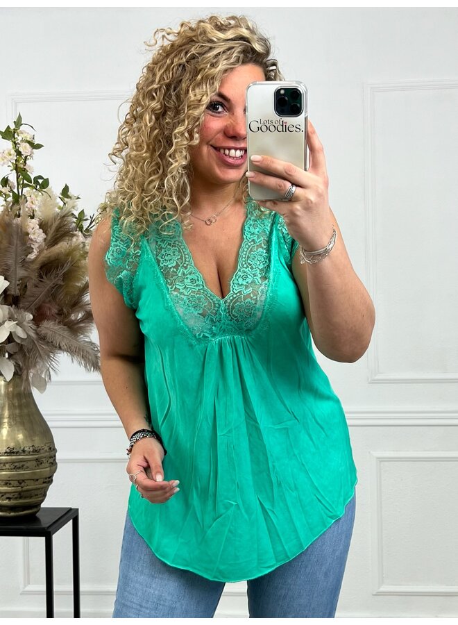 Curvy Miami Lace Top - Green