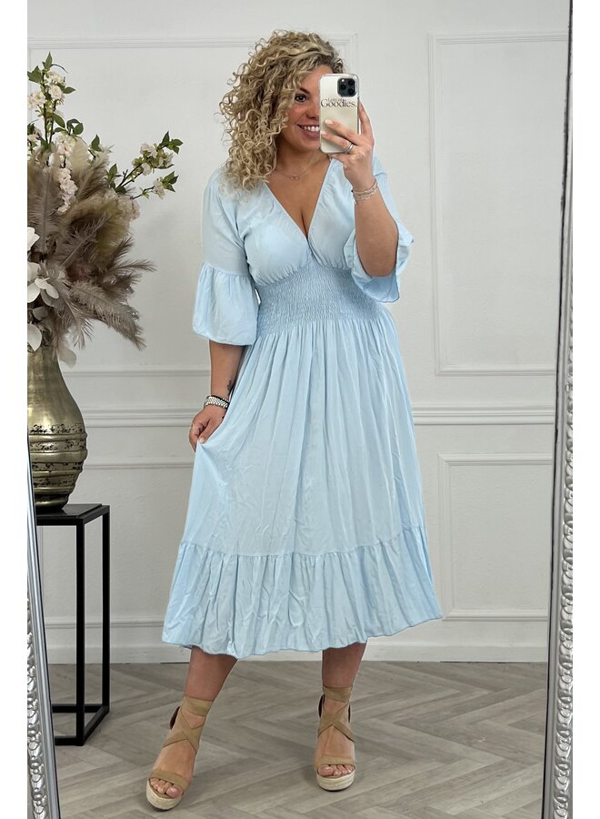 Curvy Summer Taille Dress - Light Blue