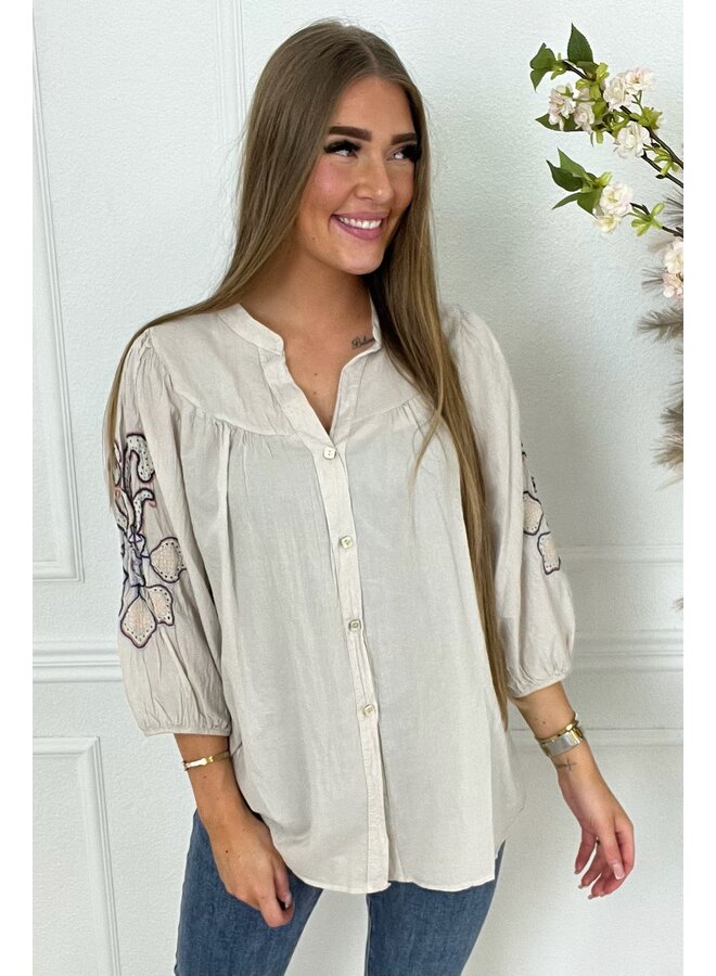 Scarlett Cotton Flower Blouse - Beige