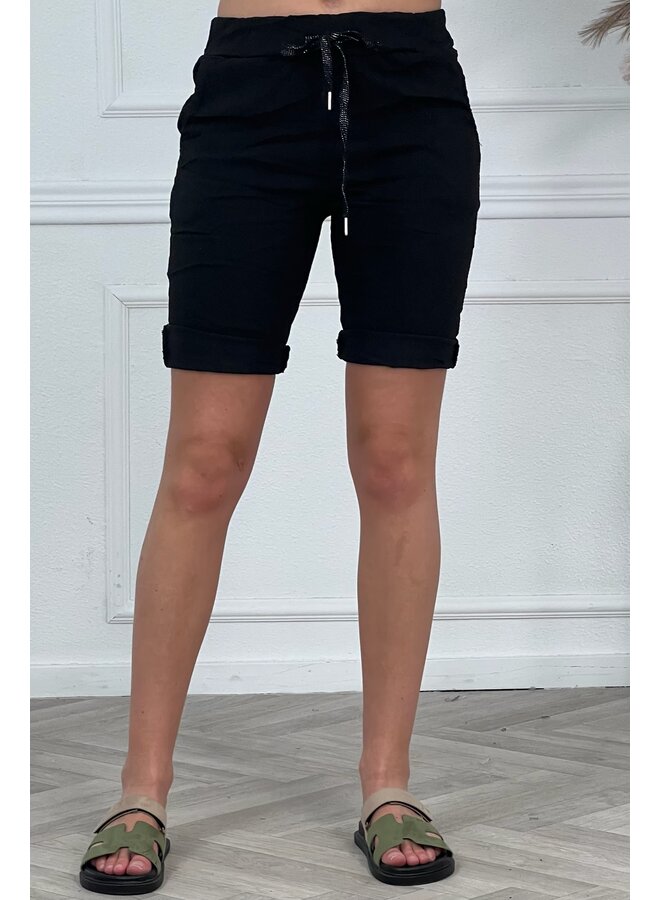 Super Stretch Midi Short - Black