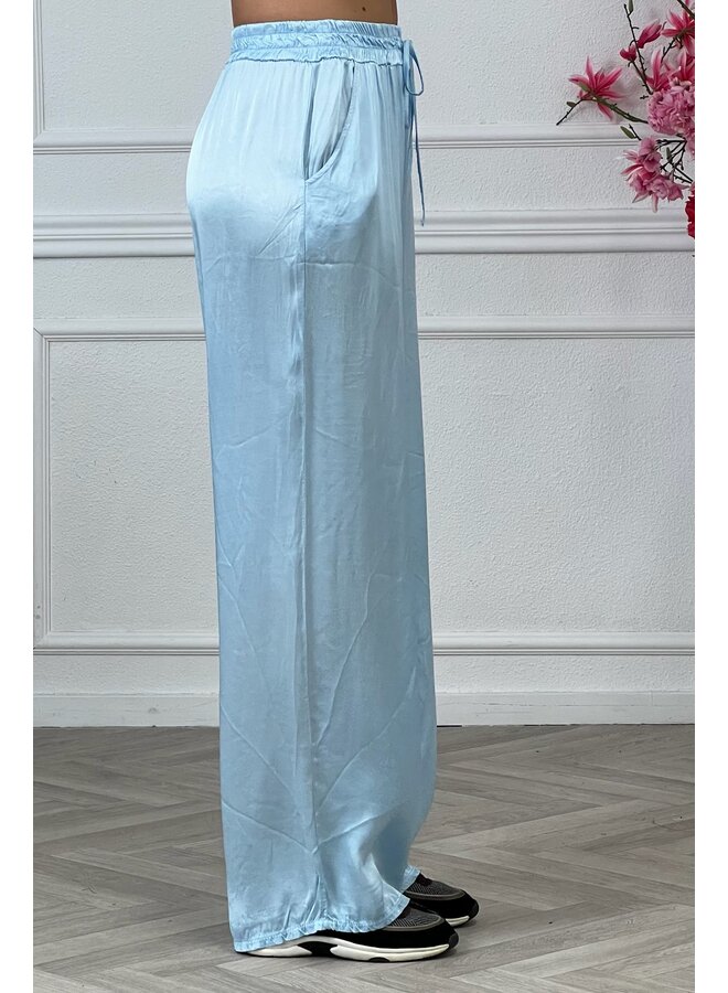 Kiki Silky Pants - Light Blue