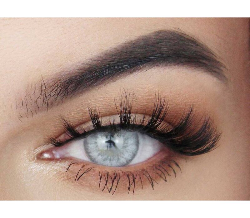 Queen Tarzi Aliya Lashes