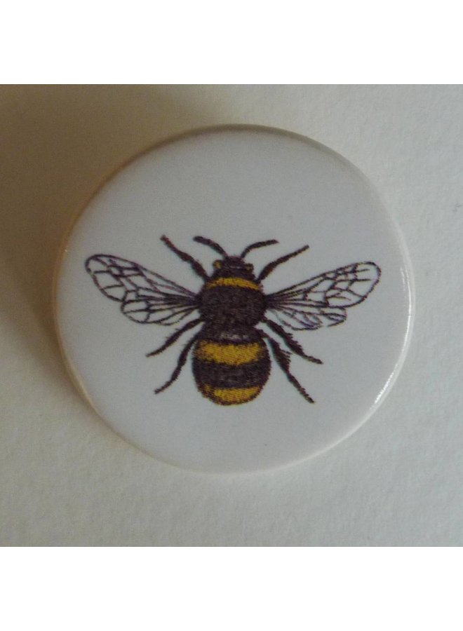 Round Bee brooch