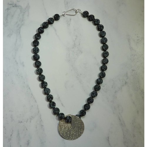 Angela Learoyd Silber und Schneeflocke Obsidian Flip Halskette Angela Learoyd Silber und Schneeflocke Obsidian Flip Halskette