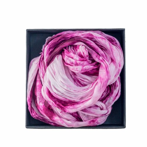 Lady Crow Silks Blossom Crinkle Silk Scarf en caja Lady Crow Silks Blossom Crinkle Silk Scarf en caja