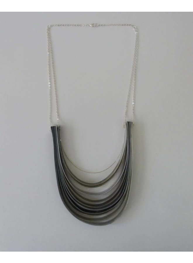 Layer necklace recycled plastic and aluminium