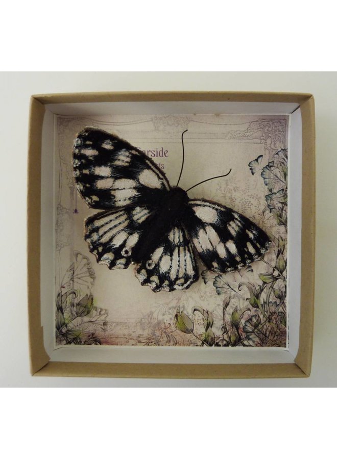 Broche bordado mariposa británica blanco jaspeado
