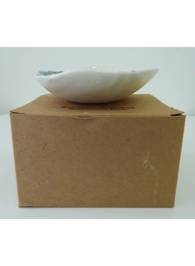 Blue Lace bowl with platinum lustre