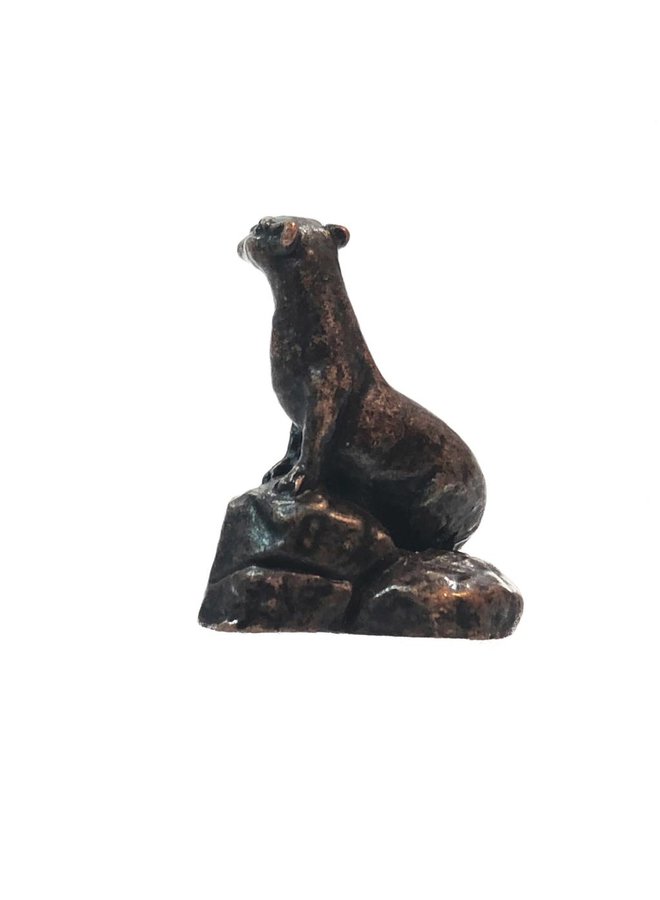 Otter Sitting bronze 24