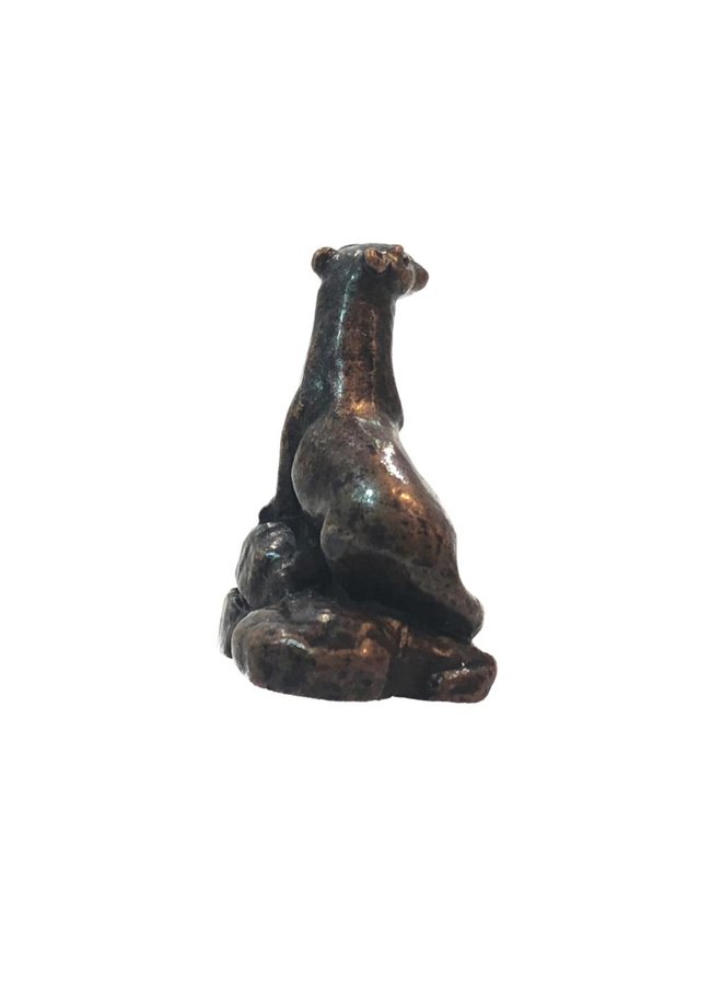 Otter Sitting bronze 24