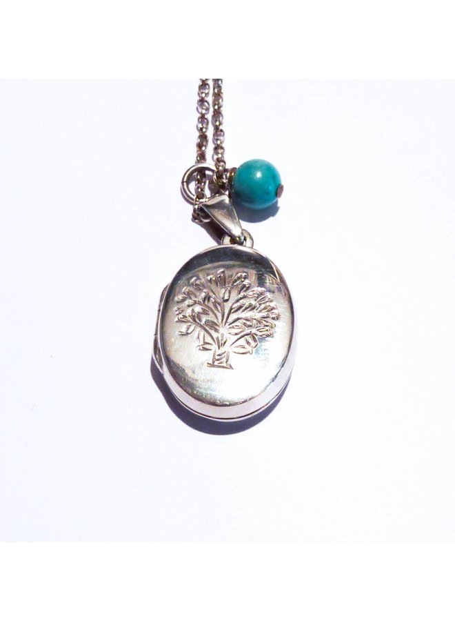 Engraved tree silver with turquoise gem necklace