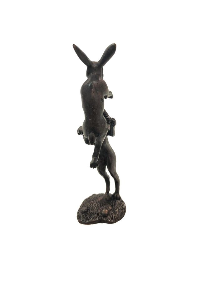 Hares boxing bronze 20