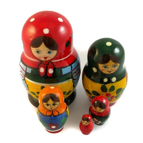 Russian Gifts 5 Nestelende Martyoshka-pop klein 28 Russian Gifts 5 Nestelende Martyoshka-pop klein 28