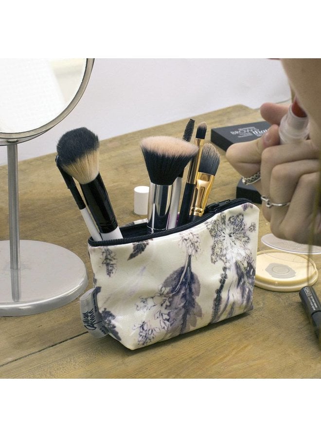 Winter Flourish makeup bag 21