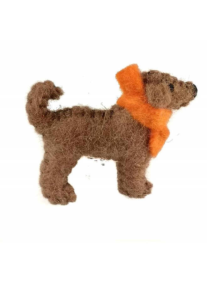 Marley pup brown  felt brooch 016