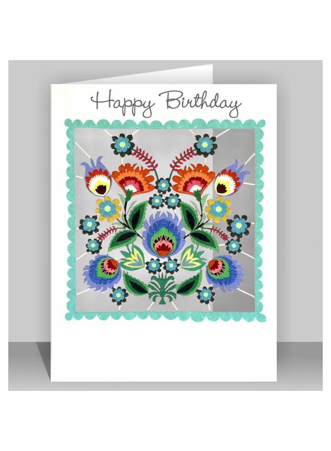 Tarjeta de corte laser de feliz cumpleaños flores