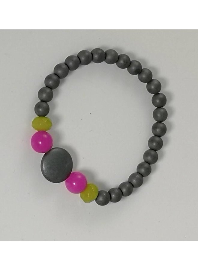 Grey pink green stretch bracelet 084
