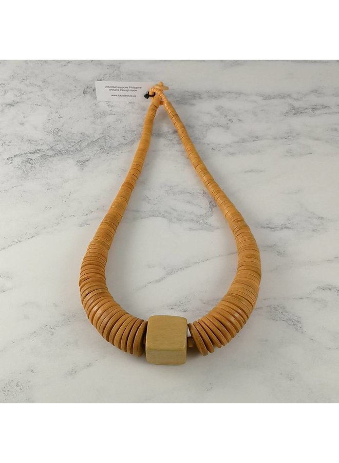 Mustard circle and square coco necklace 064