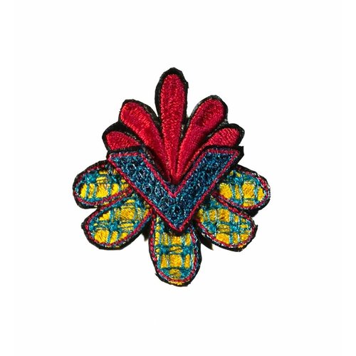Laura Marriott Arrow Flower multi embroidered brooch boxed 017 Laura Marriott Arrow Flower multi embroidered brooch boxed 017
