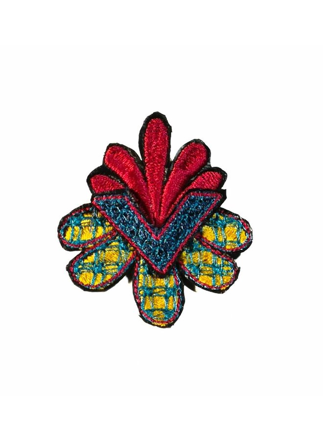 Arrow Flower multi embroidered brooch boxed 017