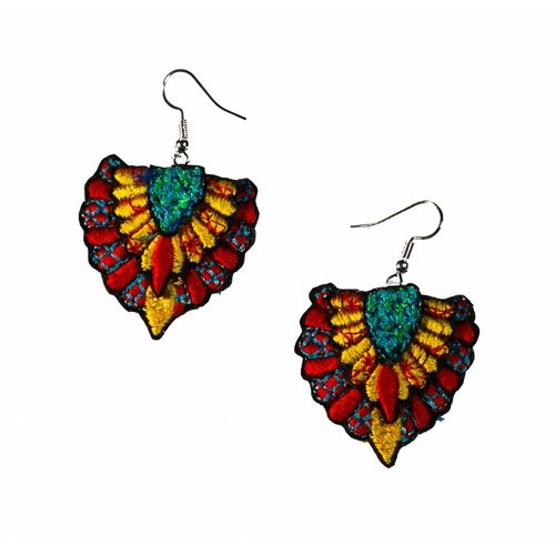 Laura Marriott Batu multi pendientes bordados gota 036 Laura Marriott Batu multi pendientes bordados gota 036
