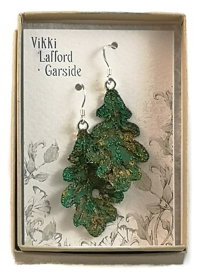 Oak Leaf  embroidered earrings green 063