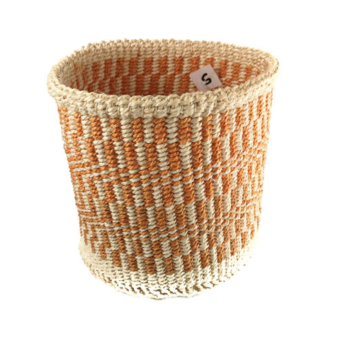The Basket Room Tejido fino de rejilla naranja sisal pequeño baskekt 28 The Basket Room Tejido fino de rejilla naranja sisal pequeño baskekt 28