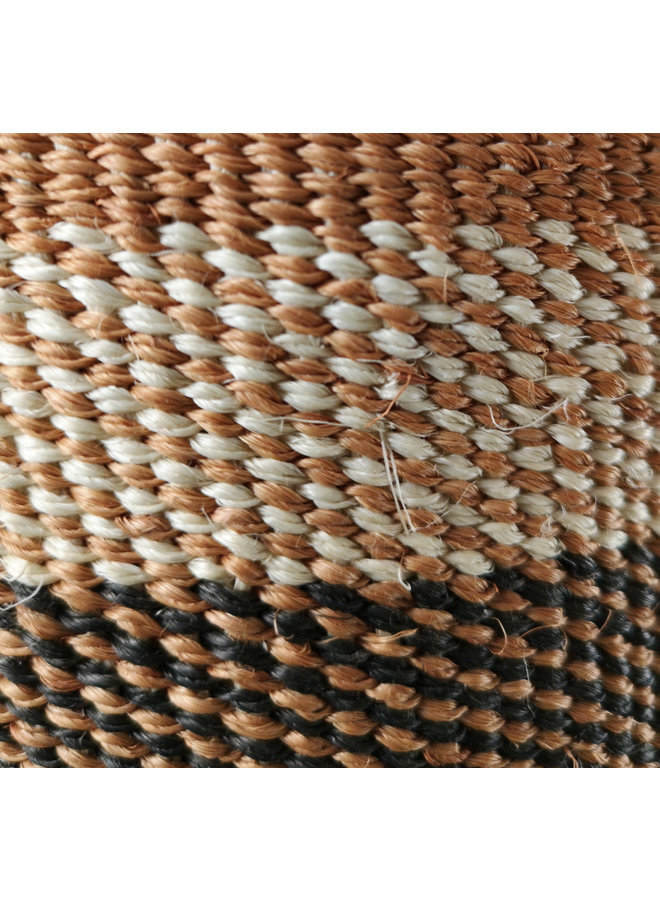 Sisal geométrico tribal pequeño baskekt 25