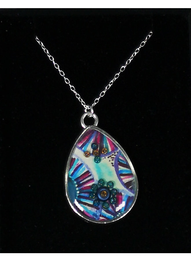 Teardrop Thrive Art pendant 04