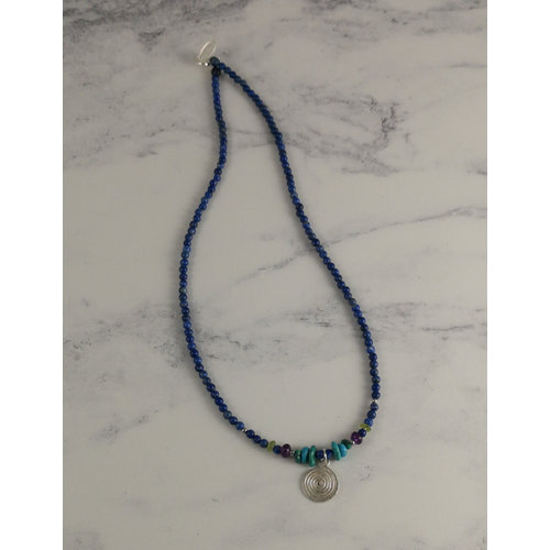 Katherine Bree Spiral Lapis Lagoon Halskette 43 Katherine Bree Spiral Lapis Lagoon Halskette 43