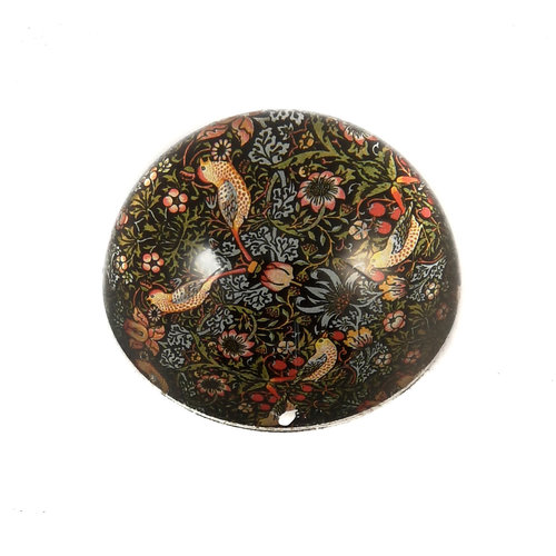 Dartington Crystal Ltd Morris Strawberry Thief Paperweight 092 Dartington Crystal Ltd Morris Strawberry Thief Paperweight 092