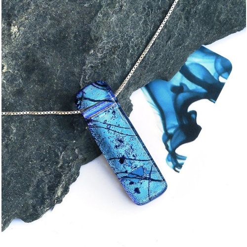 Mere Glass Dichroic Glass Pendant Aqua Liliput 01 Mere Glass Dichroic Glass Pendant Aqua Liliput 01