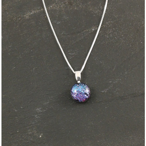 Mere Glass Dichroic Glass Round Pendant Ida Black Cherry 08 Mere Glass Dichroic Glass Round Pendant Ida Black Cherry 08