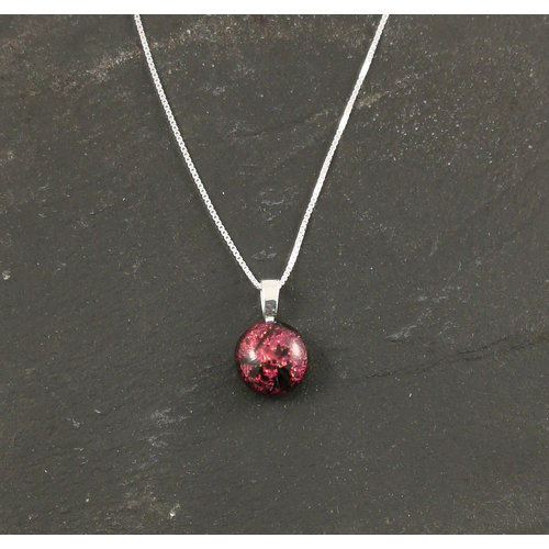 Mere Glass Dichroic Glass Round Pendant Ida Hot Pink 09 Mere Glass Dichroic Glass Round Pendant Ida Hot Pink 09