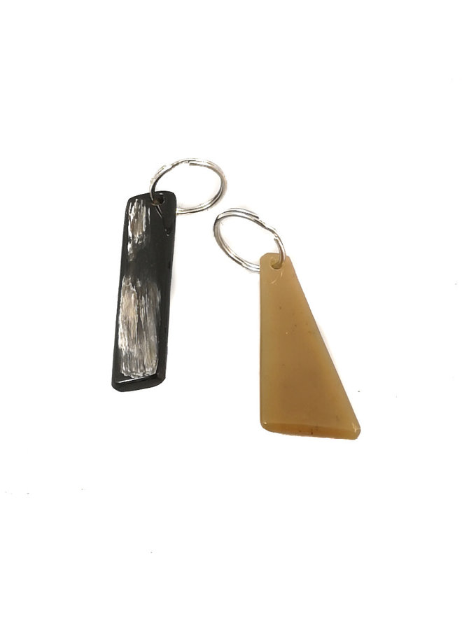 Keyring shaped smooth oxhorn 20